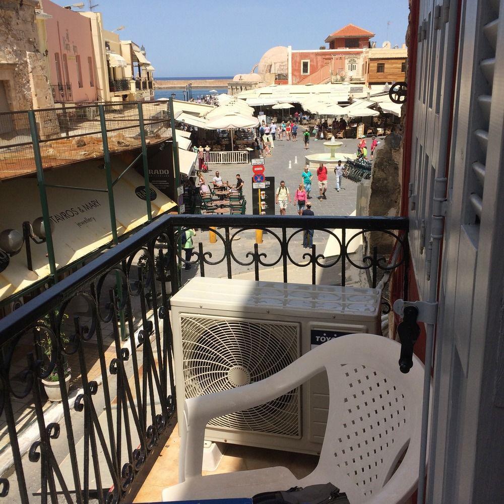 Pia Rooms Chrissi Akti Chania Exterior foto