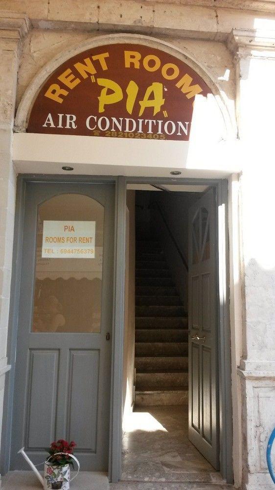 Pia Rooms Chrissi Akti Chania Exterior foto